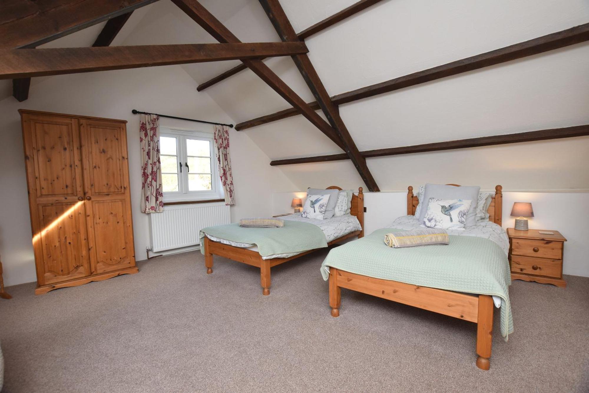 Award Winning Lower Whitsleigh Farm Cottage Roborough Eksteriør bilde